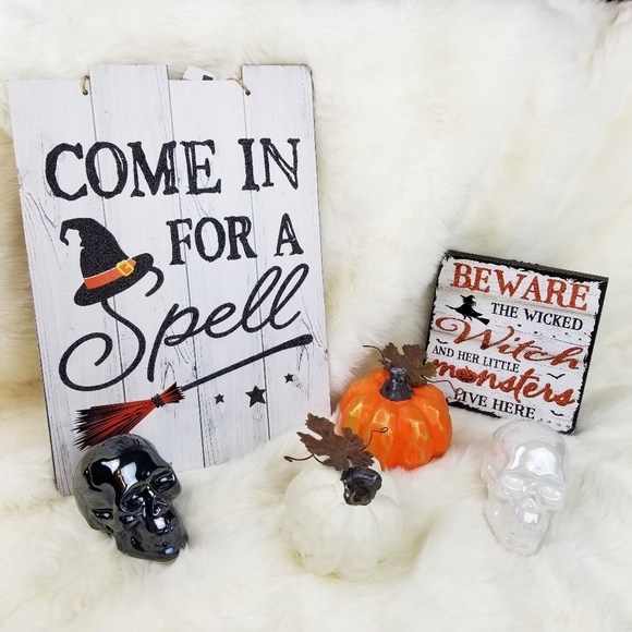 Other - Halloween|6 Piece Witch Themed Decor Set
